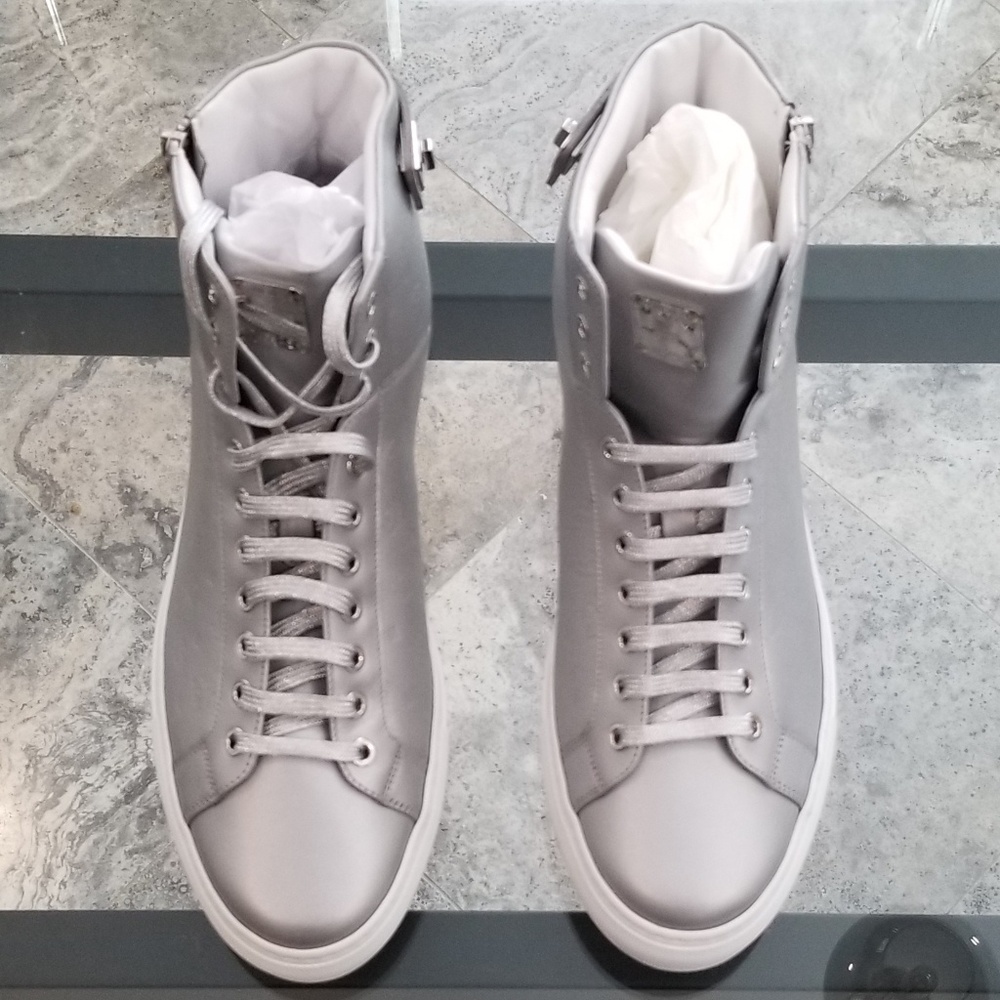 🔥GENUINE MCM VISETOS HIGH-TOP SNEAKERS - Picture 3 of 8